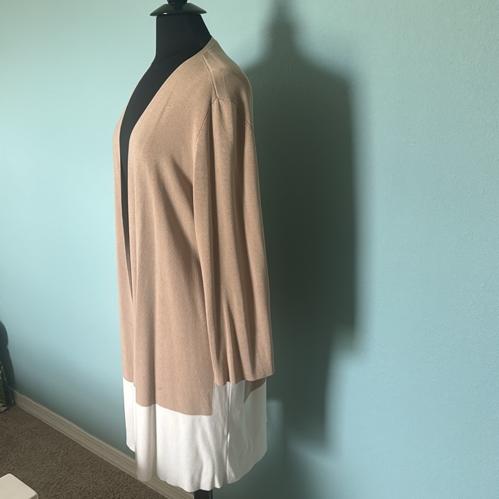 Eileen Fisher tan sweater - Picture 2 of 6